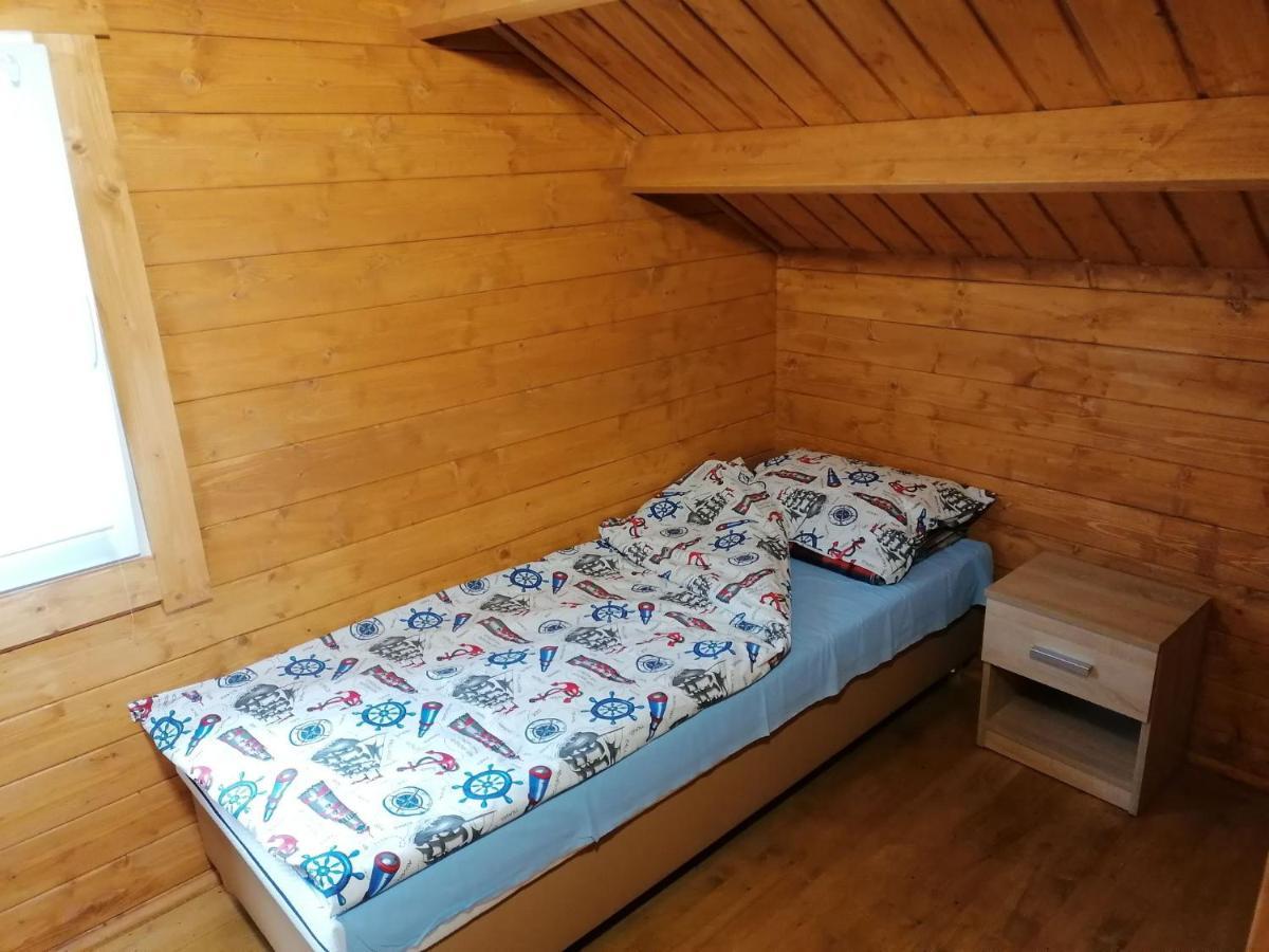 Osrodek Wypoczynkowy Skrzat Villa Pobierowo Exteriör bild